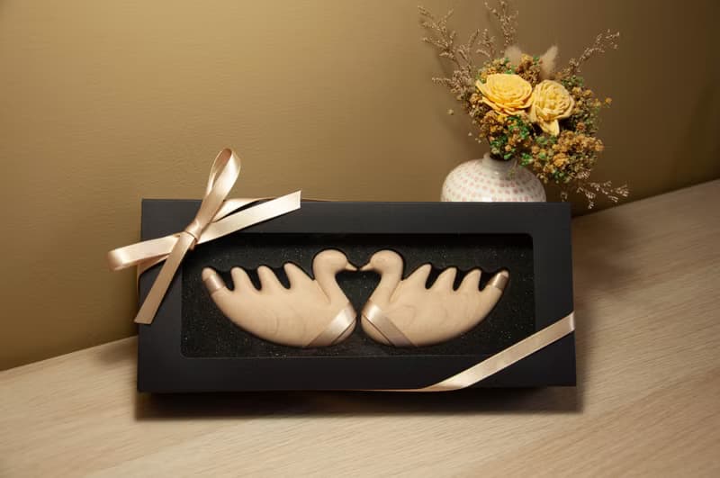 【情人節/結婚禮物】永浴愛鵝 l 按摩梳