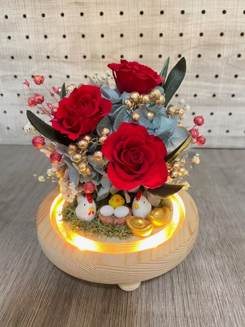 新婚入厝禮物/帶路雞/起家雞/玻璃花盅/帶燈串小夜燈