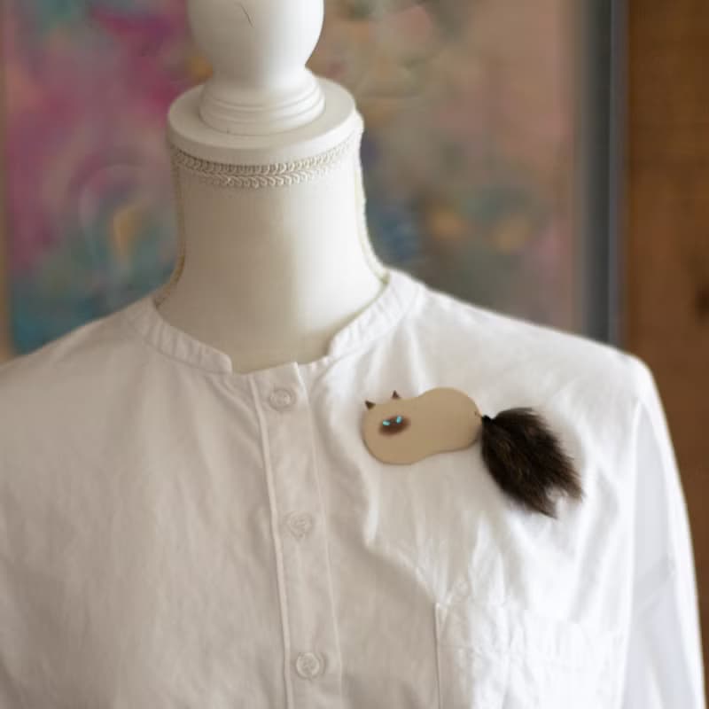 貓　胸針  /  暹羅貓