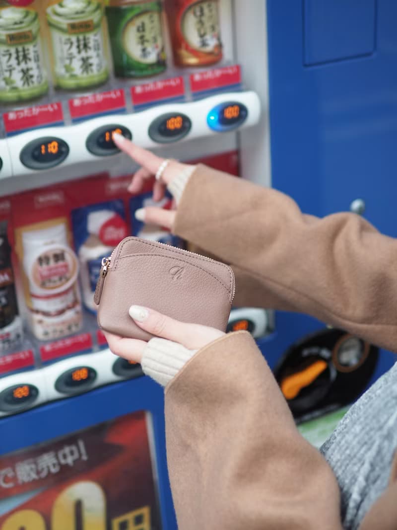 Gigi 真牛皮 拉鍊迷你錢包 : 磚色