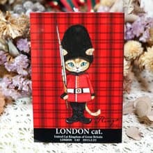 英倫衛兵貓─日製動物療癒防水貼紙/小卡片/行李箱/筆電