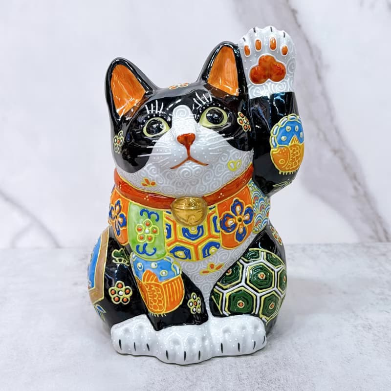 【金鈴守福】日本九谷燒招財貓 |  黑地盛小紋5.7號