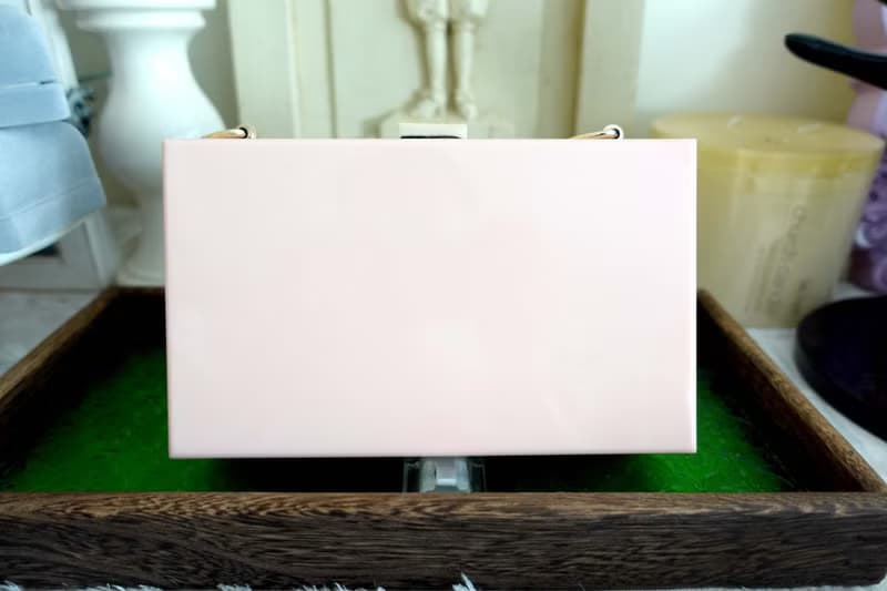 手工立體貓耳娃娃寶石珠寶水晶雕花 粉紅色壓克力盒子手袋包包