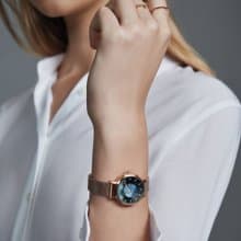 Volare Mother Of Pearl 珍珠黑色鋼帶手錶 28mm