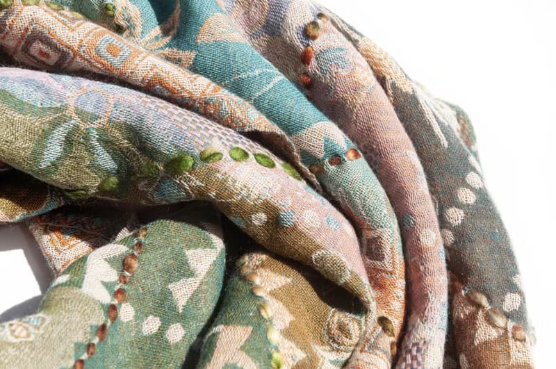 喀什米爾Cashmere/水煮羊毛披肩/針織圍巾/刺繡圍巾/羊絨披巾-花
