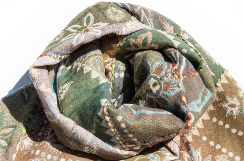喀什米爾Cashmere/水煮羊毛披肩/針織圍巾/刺繡圍巾/羊絨披巾-花