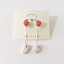 風船としろくま　刺繍ピアス/イヤリング