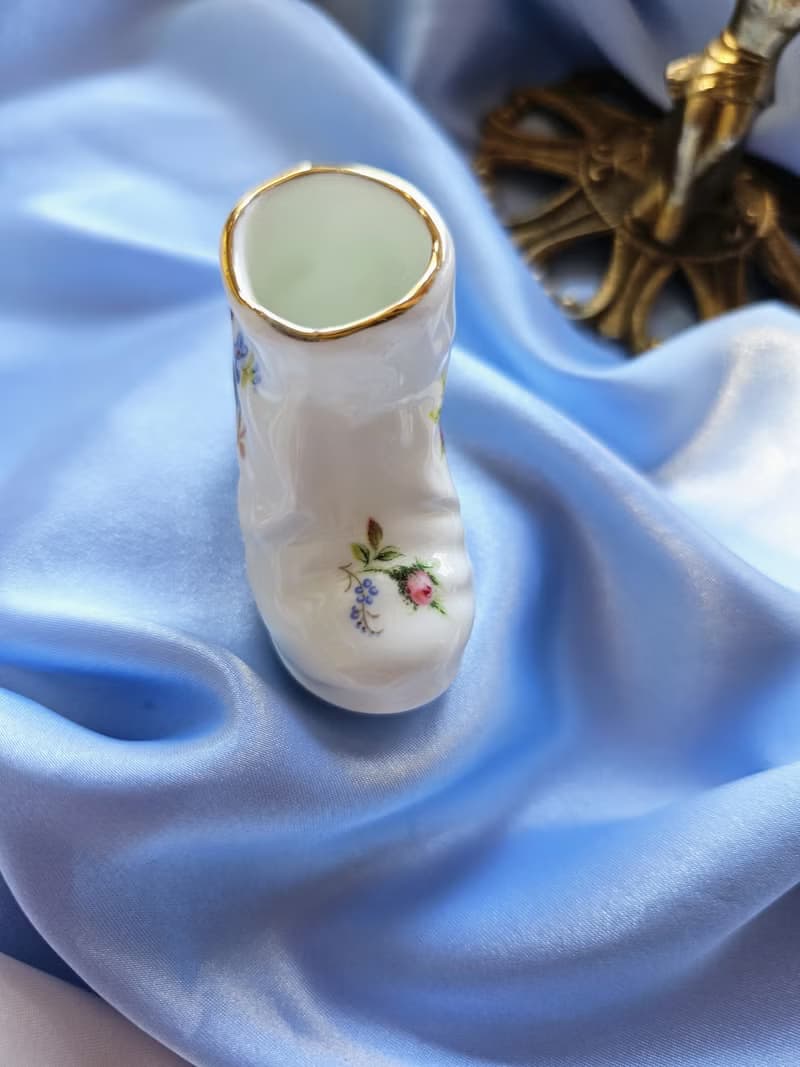 英國ROYAL ALBERT花卉靴子袖珍瓷器/擺飾/美國西洋古董