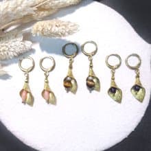 VIIART。花間。珊瑚虎眼瑪瑙黃銅復古風耳環-可改夾式