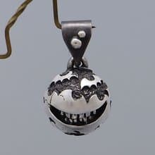 vampire smile_P1 (s_m-P.41)【チェーン別販売】