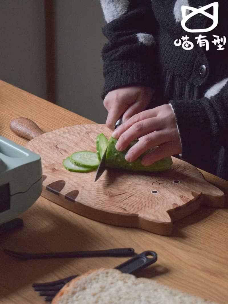 喵有型龍貓面包板實木砧板日式手工創意早餐牛排沙拉盤家用餐具