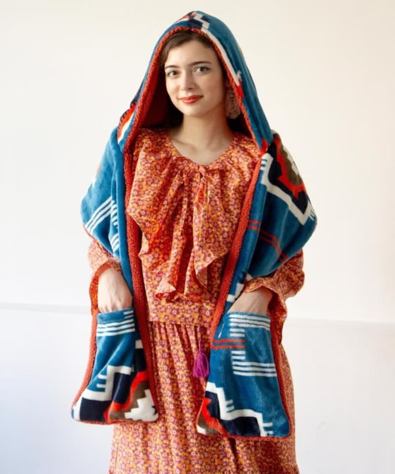 【熱門預購】連帽口袋圍巾(4色) CCKP5301