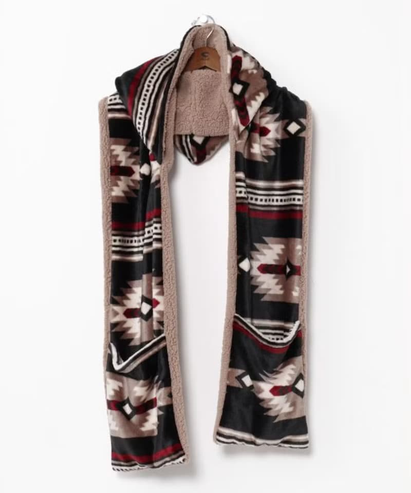 【熱門預購】連帽口袋圍巾(4色) CCKP5301