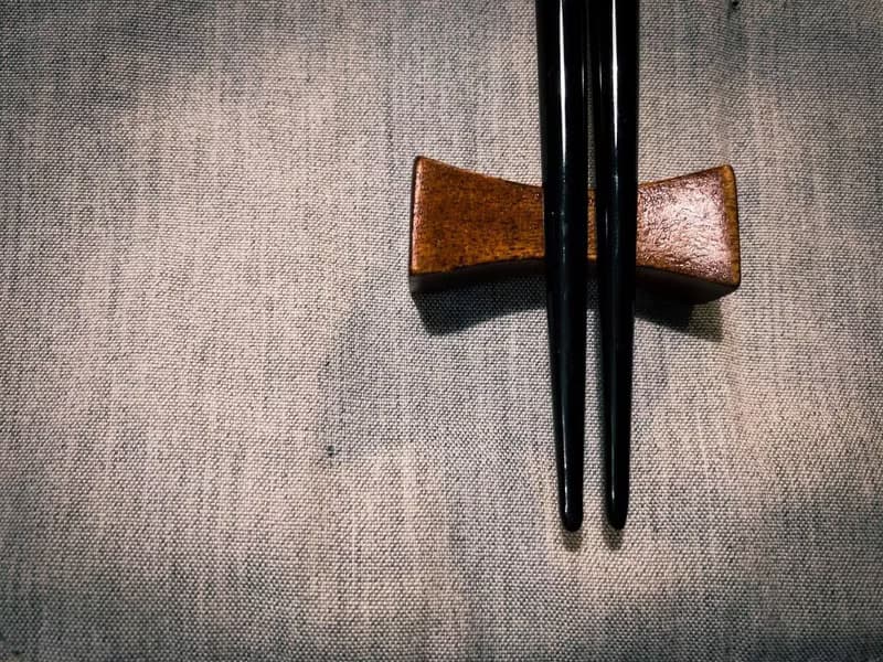 DIY漆器筷子研磨體驗組 (紅藍色/一生一筷)