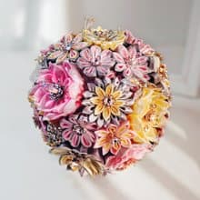 珠寶捧花神話系-粉銀洛可可手工珍珠緞帶水鑽花束