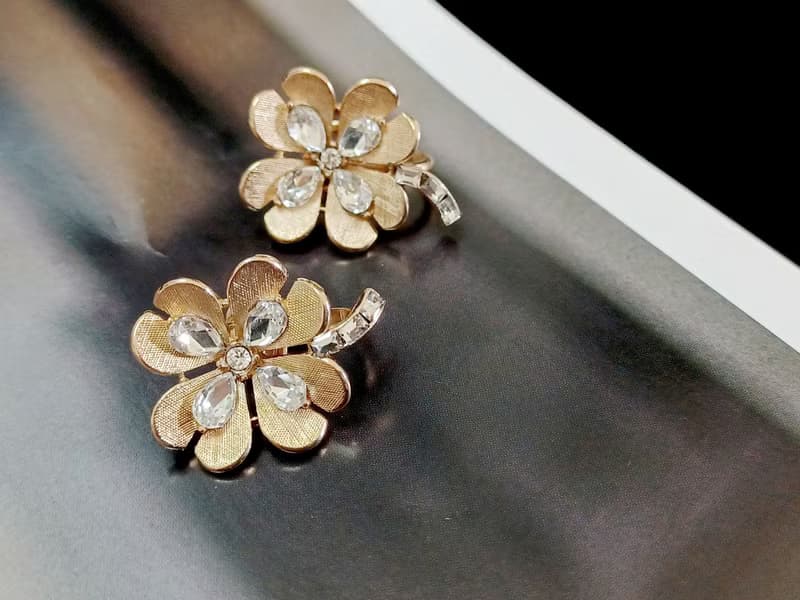 vintage jewelry 古董Trifari  萊茵幸運草 夾式耳環