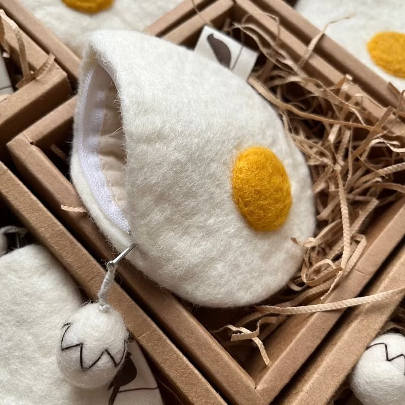100% Wool 羊毛氈荷包蛋造型零錢包 耳機包_公平貿易