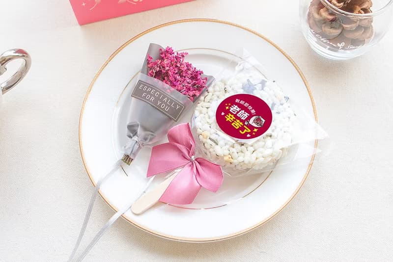 教師節禮物推薦 送禮組合禮袋E款 棒裝圓型米香+迷你乾燥花束