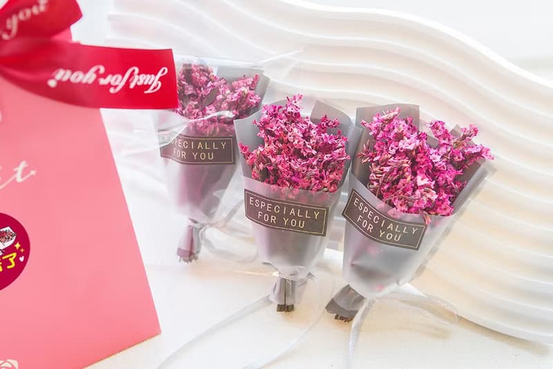 教師節禮物推薦 送禮組合禮袋E款 棒裝圓型米香+迷你乾燥花束