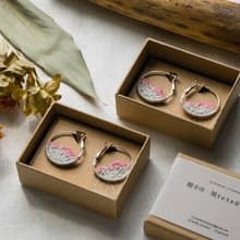 9點以後 | 純手工刺繡耳環 | 山造形耳環