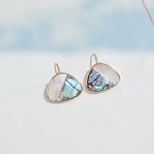 雙彩小貝耳環I 珍珠母貝 鮑魚貝