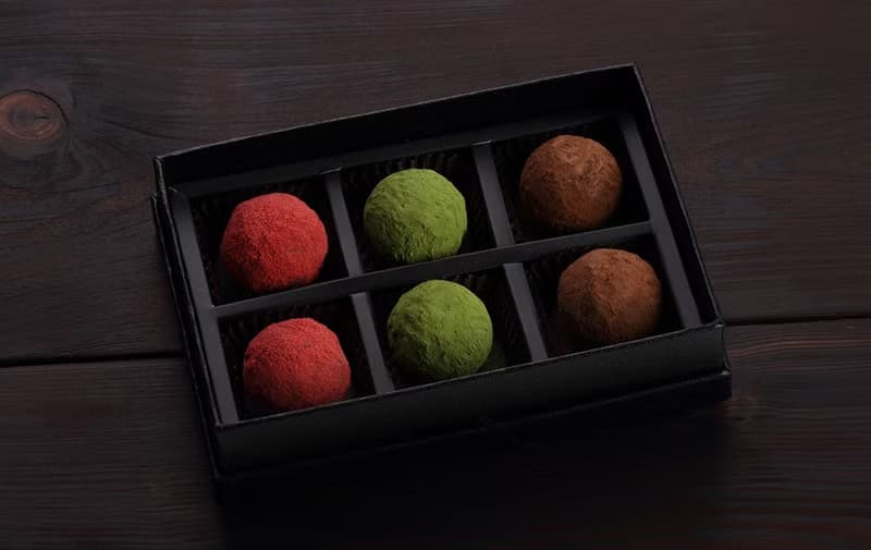 綜合松露巧克力 【黑方巧克力】