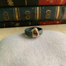 戒指 日本白瓷 自然釉色 無限看不膩色調 真皮革 數字系列