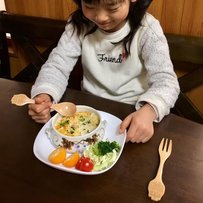 【SPICE】日本 PETIT'S MAMAN 兒童天然木頭叉子&湯匙套組-機器人