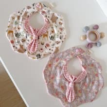 現貨花瓣領圍兜兩件組 莓果花語 粉鹿熊森林 彌月禮盒 圍兜嬰兒禮