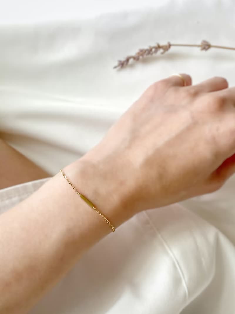 一字亮面14K金手鍊