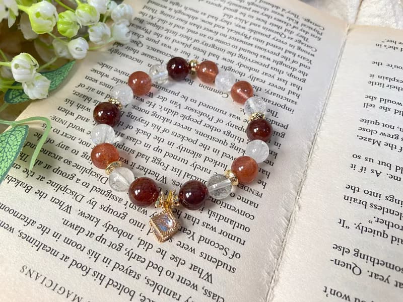 芬達石榴石/芬達草莓晶/白阿塞水晶 天然水晶手鍊