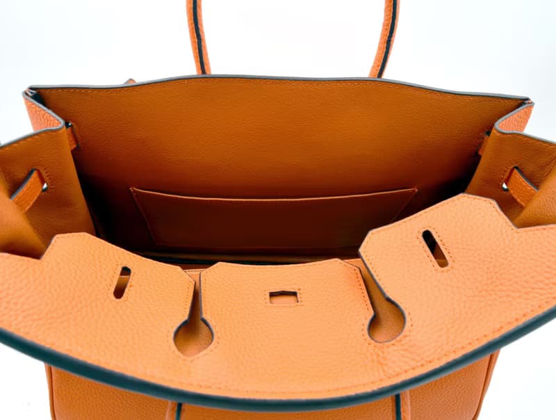 TIMBEE LO X GOOKASO 設計師手繪貓咪圖案頭層牛皮手袋 包包