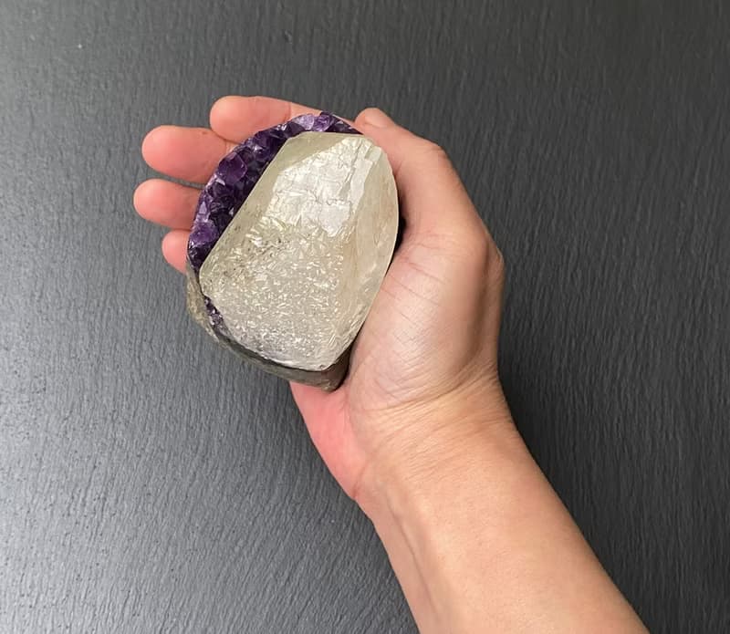 招財開運-天然原礦異象紫晶鎮共生彩虹方解石及黑碧璽 快速出貨