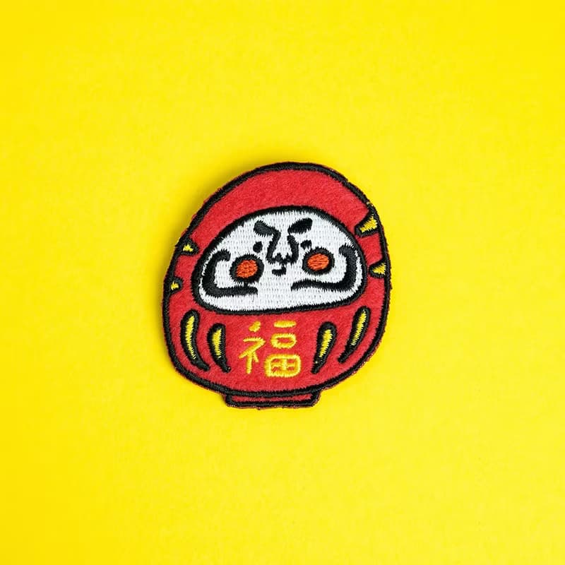 刺繡別針 / 不倒翁達摩