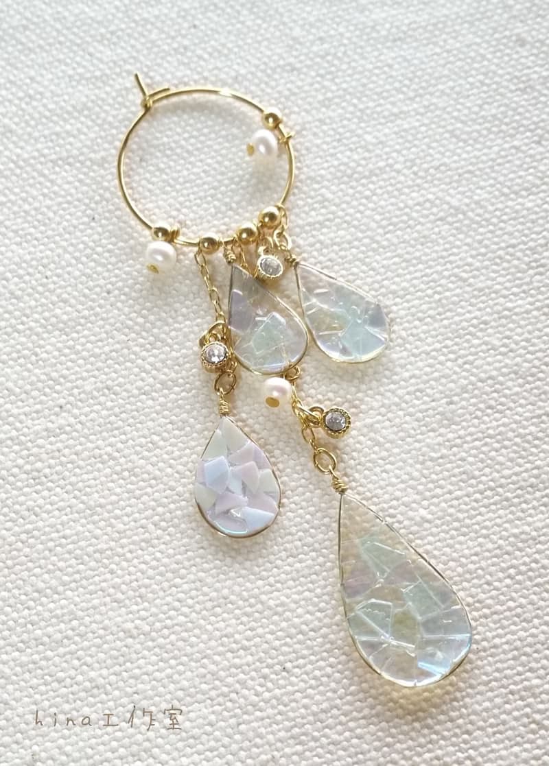 trickle 雫と淡水パールのフープピアス/イヤリング