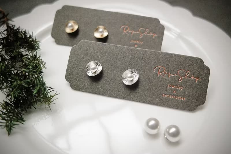 ROPEshop之【珠緞光】耳飾925純銀耳針款。白銀。