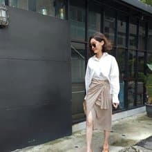 纏繞式一片裙(米卡其)