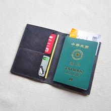 皮革護照夾 / 護照套 - 經典黑