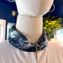 50cm角_silkscarf_ パンダニュース柄のシルクスカーフ　ChristalART