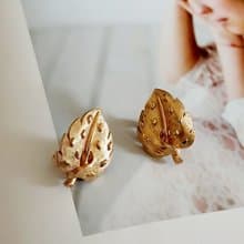 vintage jewelry 古董Trifari 金色拋光紋理葉子夾式耳環