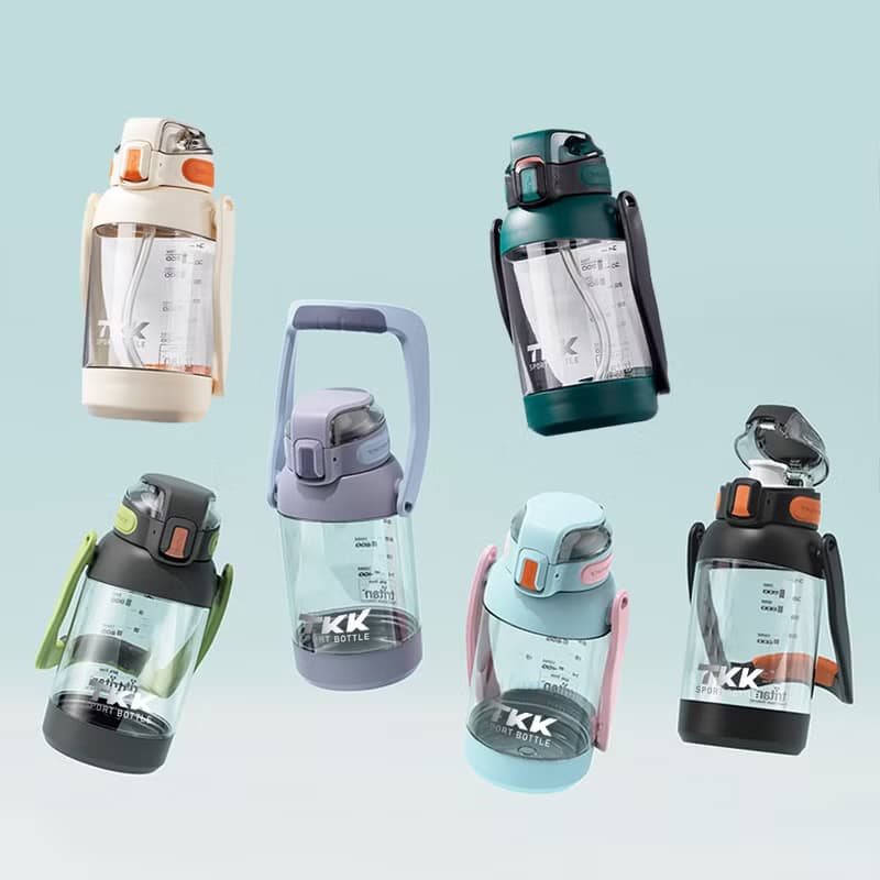 【TKK】美國進口Tritan獵鷹 手提+背帶 運動水壺1200ML-電光白