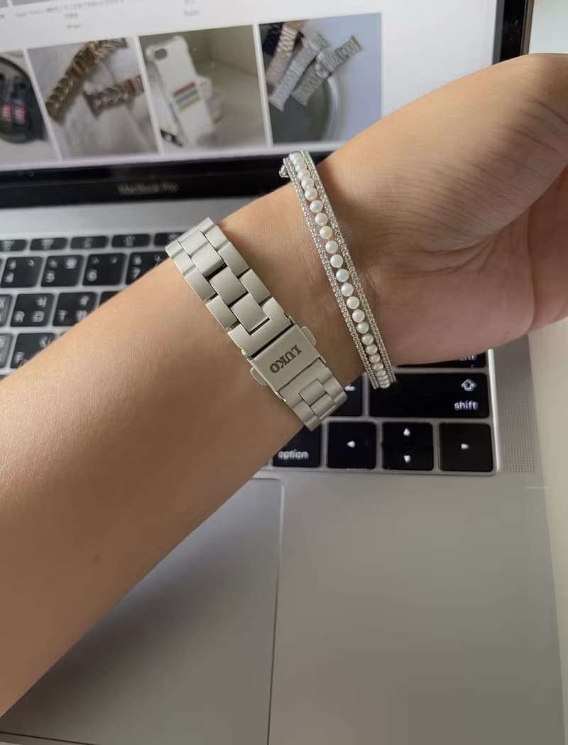 Apple Watch   |  經典雅緻不鏽鋼細錶帶