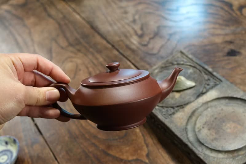 送禮紫砂壺茶壺汉云   紫泥 240ml 14孔 刘素素作品  整器衔接自