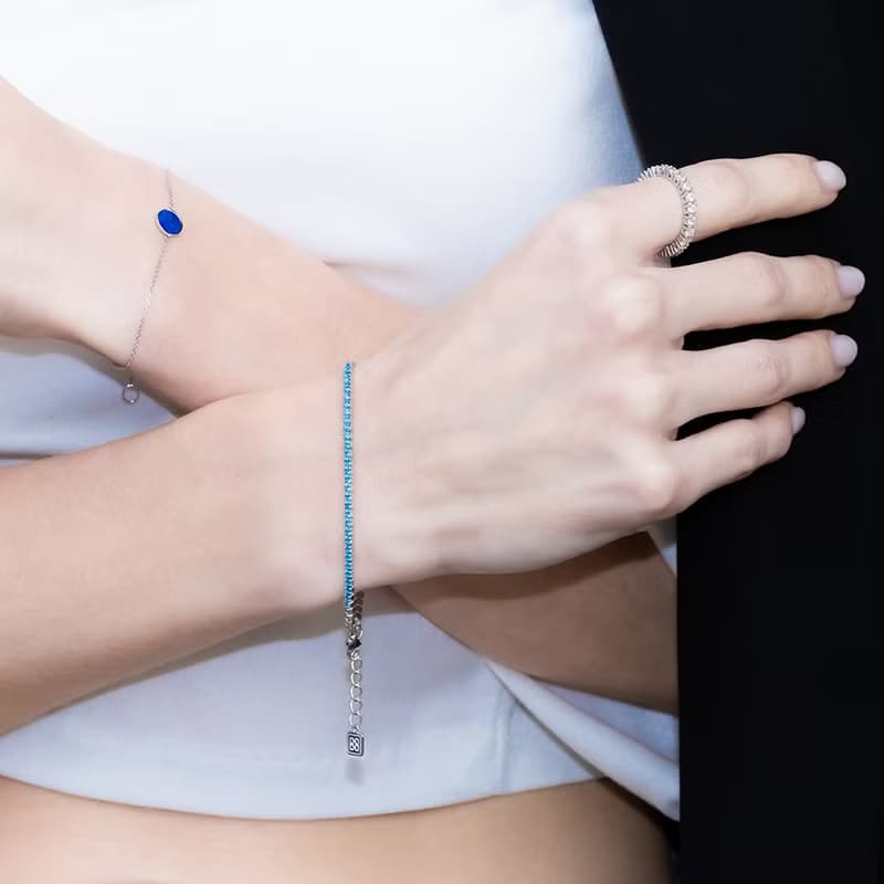 LA LIGNE LIGHT BLUE SLIM TENNIS BRACELET