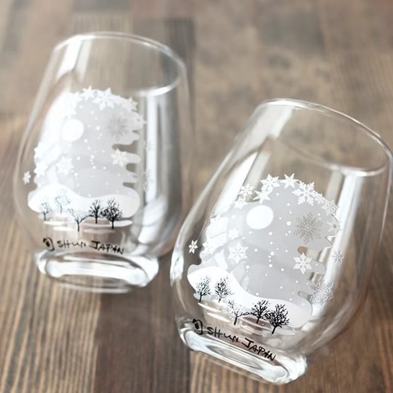 冷感雪結晶フリーグラスペアセット　温度で色が変わる季節を楽しむ器