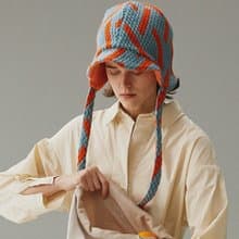 歐式復古 花苞幾何立體肌理剪裁系帶帽子