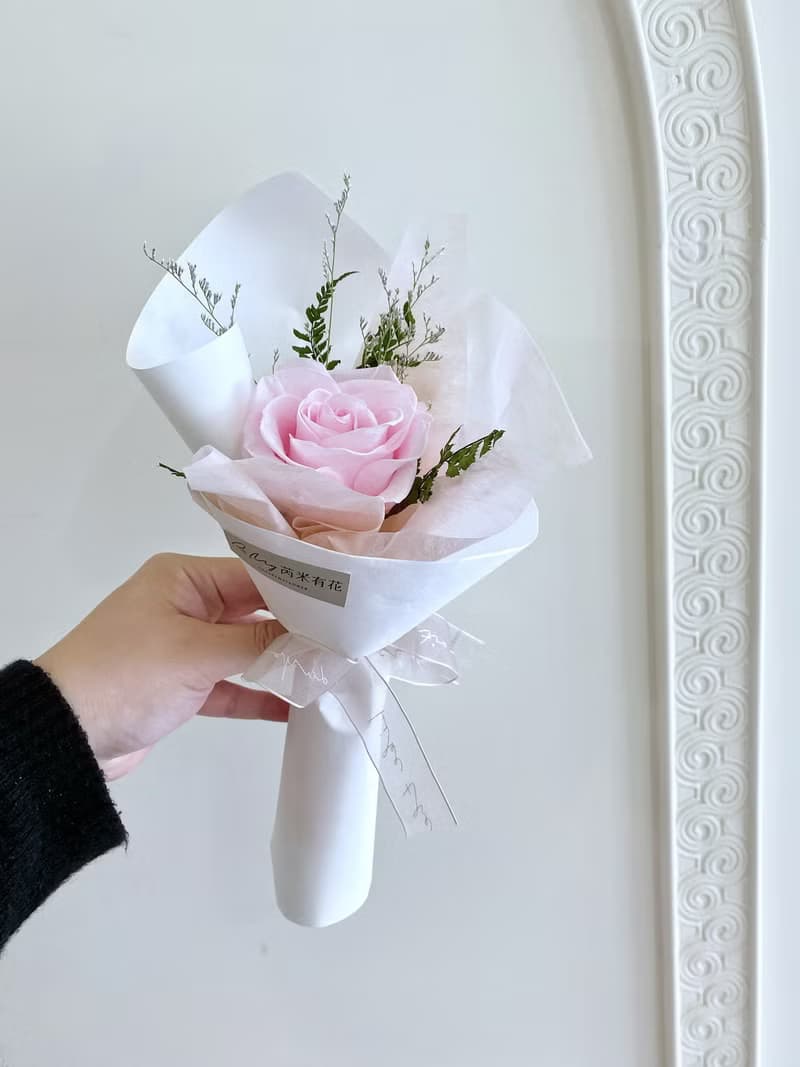 芮米有花_情人節加大玫瑰永生花乾燥花花束