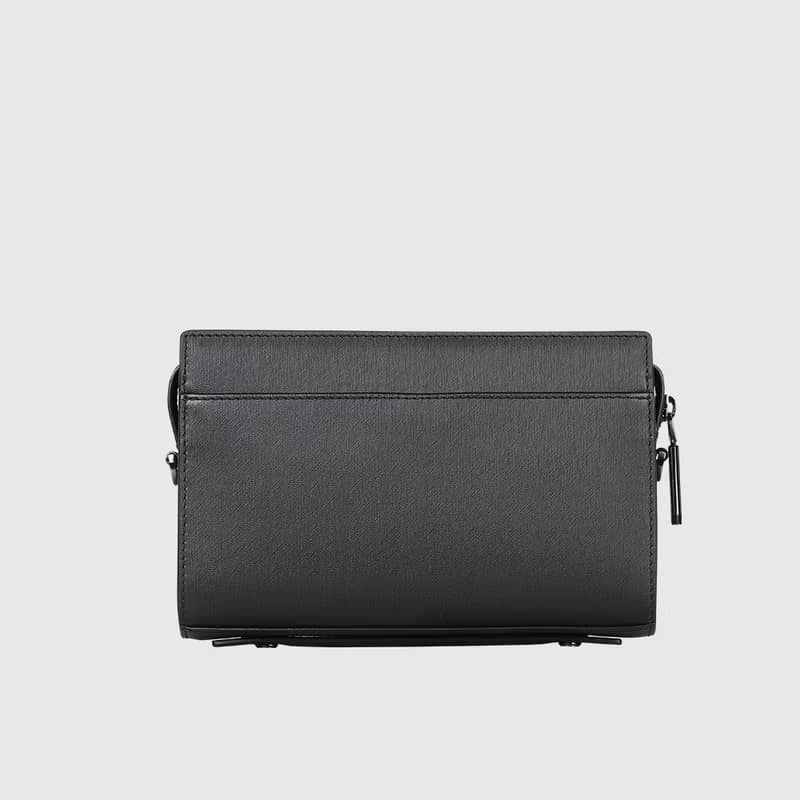 【滿3999送鑰匙圈】紐瓦斯 小型橫式斜背包-黑色/BF534-02-BK