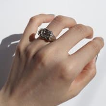 SIGNATURE RING