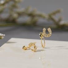 horseshoe loop-fit earring GD　ループフィットイヤリング　馬蹄　ラインストーン　ゴールド